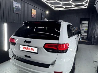 2015 Jeep Grand Cherokee IV (WK2) Рестайлинг, белый, 2500000 рублей, вид 3