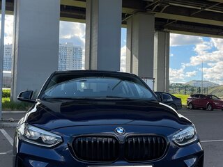 2020 BMW 1 серии 120i III (F52) Рестайлинг, синий, 2400000 рублей, вид 2
