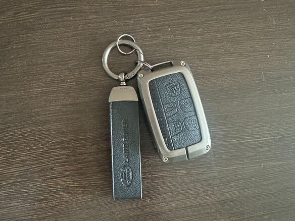 2018 Land Rover Range Rover Evoque I Рестайлинг, серый, 3070000 рублей - вид 22
