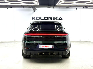 2026 Porsche Cayenne Turbo GT Coupé III Рестайлинг, зелёный, 37000000 рублей, вид 5
