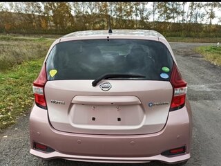 2016 Nissan Note e-Power II Рестайлинг, красный, 930000 рублей, вид 2