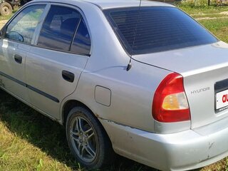 2003 Hyundai Accent ТагАЗ II, серебристый, 180000 рублей, вид 3