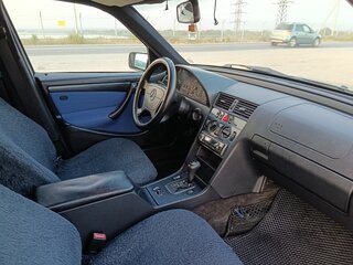 1999 Mercedes-Benz C-Класс 240 I (W202) Рестайлинг, синий, 450000 рублей, вид 4