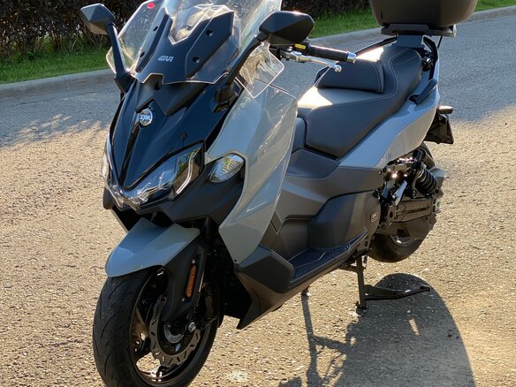 2023 Sym Maxsym TL 500, серый, 630000 рублей - вид 6