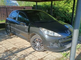 2009 Peugeot 207 I, чёрный, 450000 рублей, вид 2