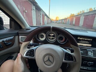 2012 Mercedes-Benz CLS 350 II (C218), серый, 2200000 рублей, вид 3