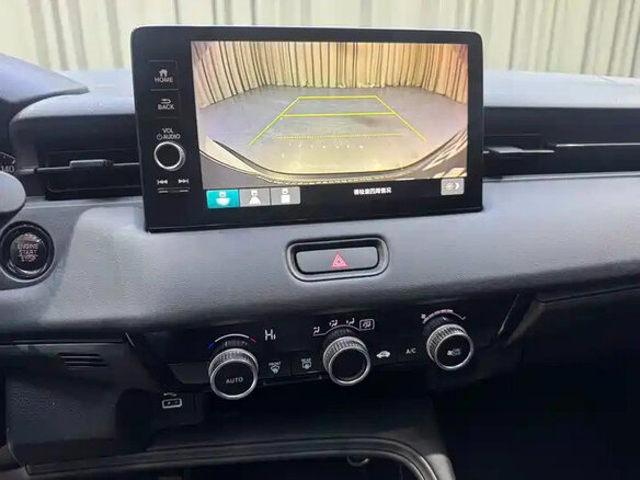 2023 Honda Vezel II, белый, 1442000 рублей - вид 12