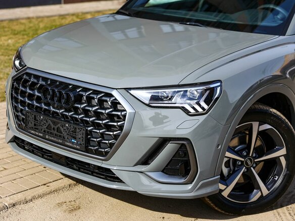 2026 Audi Q3 45 TFSI II (F3), серый, 5050000 рублей - вид 3