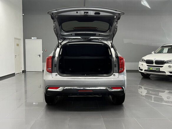 2023 Haval Jolion I, серый, 1860000 рублей - вид 6