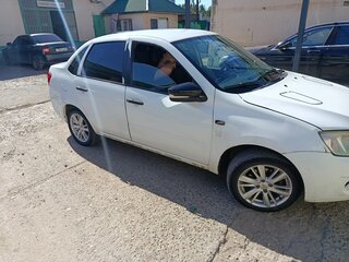 2017 Lada (ВАЗ) Granta I, белый, 480000 рублей, вид 2