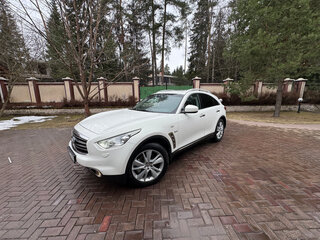 2013 Infiniti QX70, белый, 2200000 рублей, вид 1