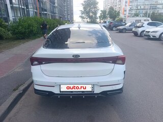 2021 Kia K5 III, белый, 1300000 рублей, вид 4