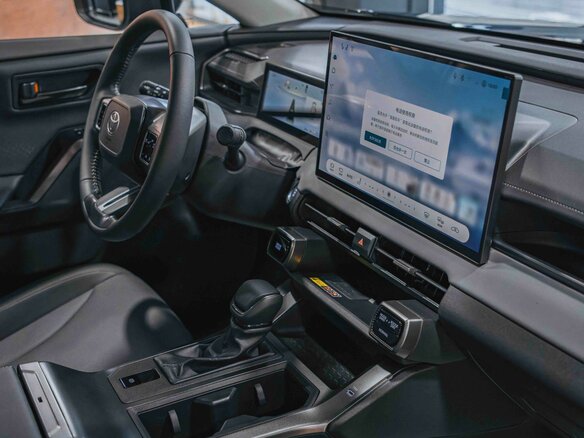 2026 Toyota RAV4 VI (XA60), синий - вид 14