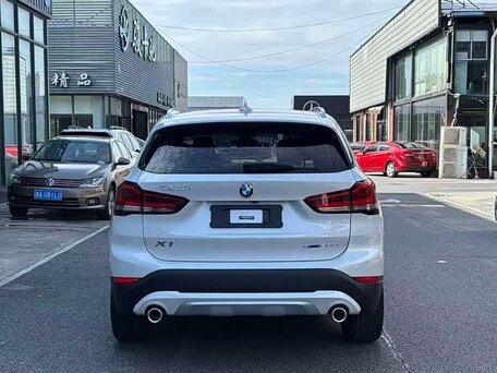 2022 BMW X1 Long 20Li sDrive II (F48) Рестайлинг, белый, 2005000 рублей, вид 5