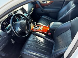 2016 Infiniti QX70, белый, 2620000 рублей, вид 2