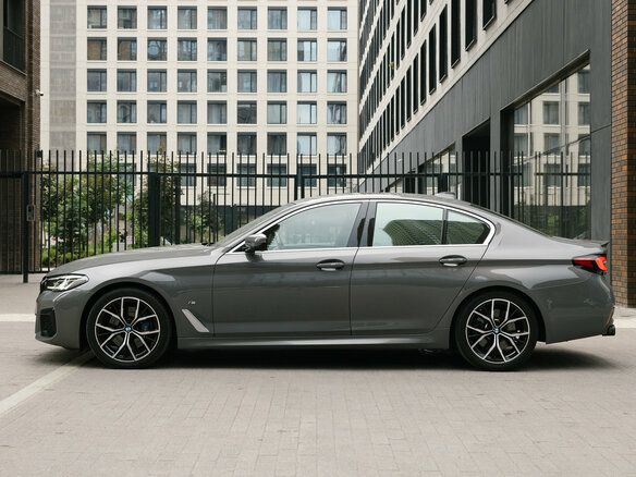 2020 BMW 5 серии 530i xDrive VII (G30/G31/G38) Рестайлинг, серый - вид 13