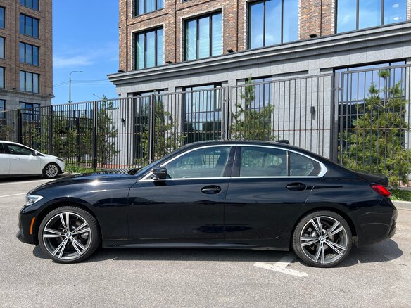 2020 BMW 3 серии 330i xDrive VII (G2x), чёрный, 3490000 рублей - вид 7