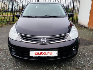 2011 Nissan Tiida I Рестайлинг, коричневый, 750000 рублей, вид 2