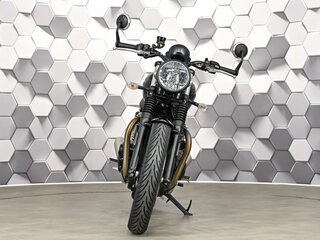 2024 Triumph Speed Twin, чёрный, 977000 рублей, вид 5