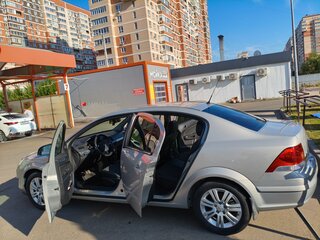 2010 Opel Astra H Рестайлинг, бежевый, 1125000 рублей, вид 2
