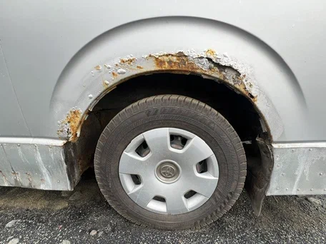 2006 Toyota HiAce, серебристый, 900000 рублей, вид 5