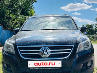 2010 Volkswagen Tiguan I, чёрный, 900000 рублей, вид 1
