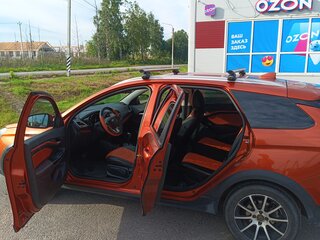 2019 Lada (ВАЗ) Vesta SW Cross I, оранжевый, 750000 рублей, вид 5