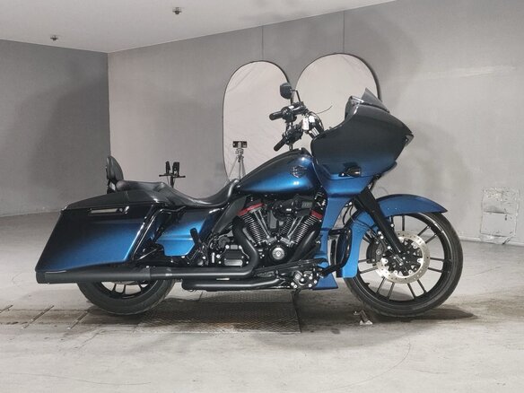 2019 Harley-Davidson CVO Road Glide, синий, 2266000 рублей