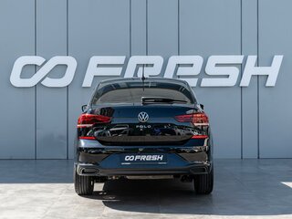 2021 Volkswagen Polo VI, чёрный, 1630000 рублей, вид 4