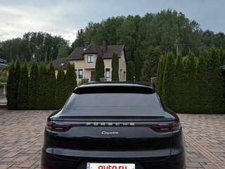 2020 Porsche Cayenne Coupé III, чёрный, 8490000 рублей, вид 3