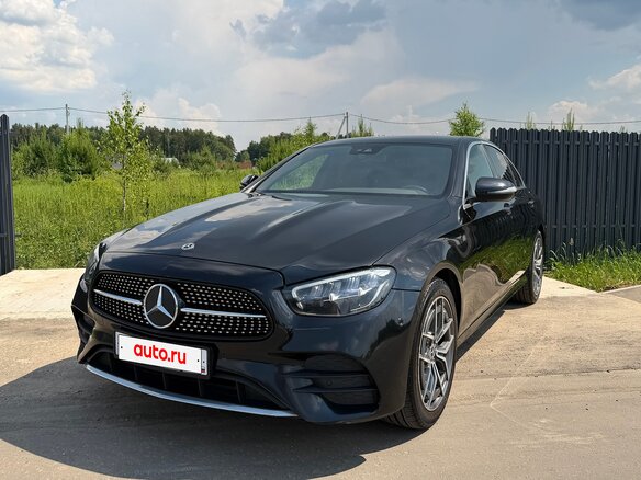 2022 Mercedes-Benz E-Класс 200 V (W213, S213, C238) Рестайлинг, чёрный - вид 4
