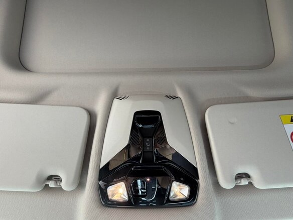 2023 BMW X1 Long 20Li sDrive III (U11/U12), чёрный, 2842029 рублей - вид 19