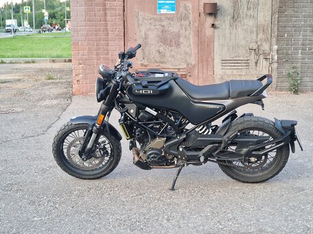 2023 Husqvarna Svartpilen 401, чёрный, 470000 рублей, вид 5