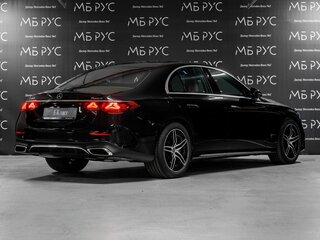 2025 Mercedes-Benz E-Класс 300 VI (W214, S214), чёрный, 9776000 рублей, вид 4