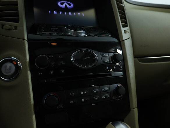 2013 Infiniti QX70, белый - вид 20