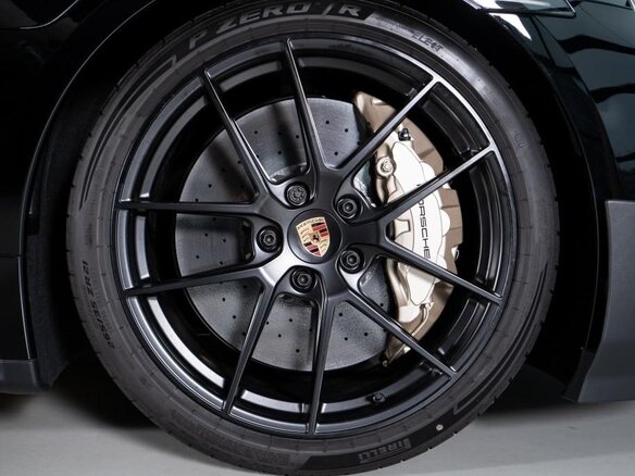 2026 Porsche Taycan Turbo GT I Рестайлинг, чёрный - вид 15