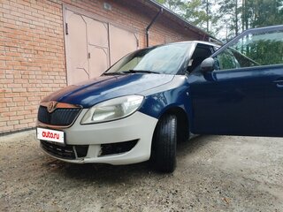 2011 Skoda Fabia II Рестайлинг, синий, 285000 рублей, вид 3