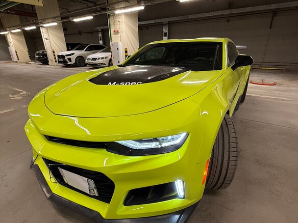 2019 Chevrolet Camaro ZL1 VI Рестайлинг, жёлтый, 6990000 рублей - вид 9