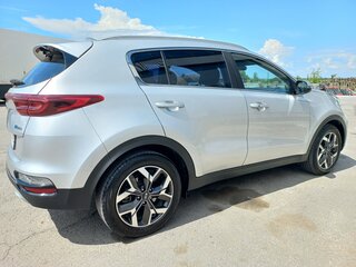 2019 Kia Sportage IV Рестайлинг, серебристый, 2550000 рублей, вид 2