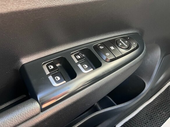 2019 Kia Rio IV, серый, 1440000 рублей - вид 18