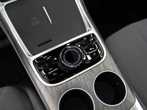 2026 Geely Galaxy M7, серый, 3522000 рублей - вид 18
