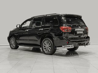 2009 Toyota Sequoia II, чёрный, 2880000 рублей, вид 2