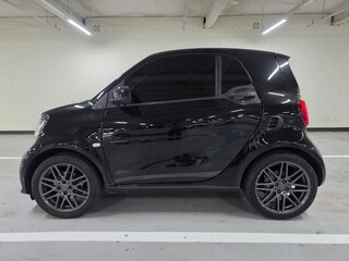 2018 Smart Fortwo Brabus III, чёрный, 1310027 рублей, вид 3