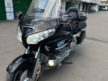 2008 Honda GL 1800 Gold Wing, чёрный, 980000 рублей, вид 4