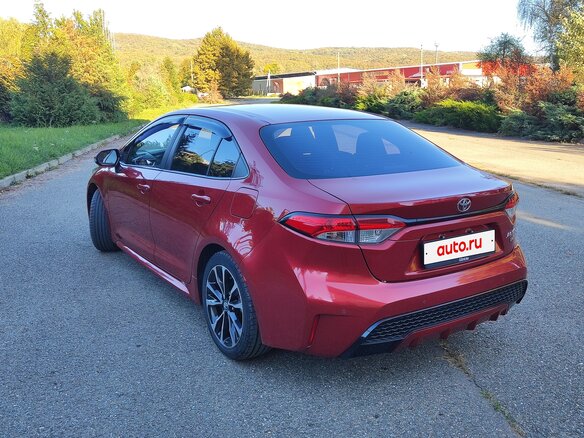 2021 Toyota Levin XII (E210), красный, 1900000 рублей - вид 7