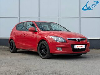 2009 Hyundai i30 I, красный, 565000 рублей, вид 3
