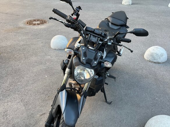 2015 Yamaha MT-07 (FZ-07), чёрный - вид 1