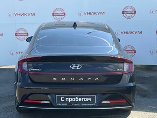 2021 Hyundai Sonata VIII (DN8), чёрный, 2249000 рублей, вид 4