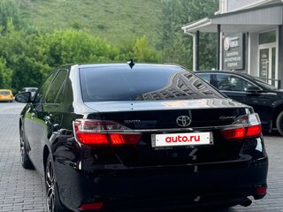 2017 Toyota Camry VII (XV50) Рестайлинг 2, чёрный, 2770000 рублей, вид 3