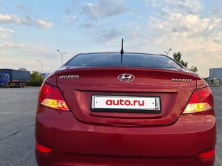 2013 Hyundai Accent IV, красный, 950000 рублей, вид 5
